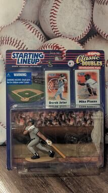 Derek Jeter Starting Lineup 2000Classic Doubles, Missing Piazza Figure only